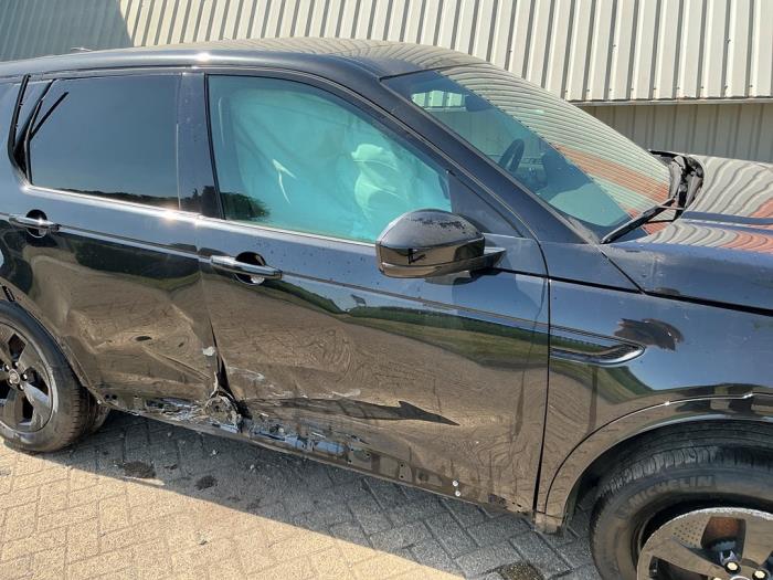 Landrover Discovery Sport 2.0 eD4 150 16V Épave (2022, Métallisé, Noir)