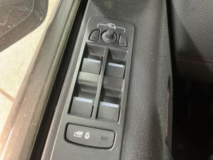 Landrover Discovery Sport 2.0 eD4 150 16V Épave (2022, Métallisé, Noir)
