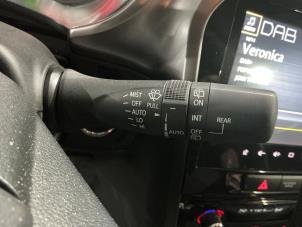 Suzuki Vitara 1.4 Booster Jet Turbo 16V SHVS Épave (2025, Métallisé, Blanc)