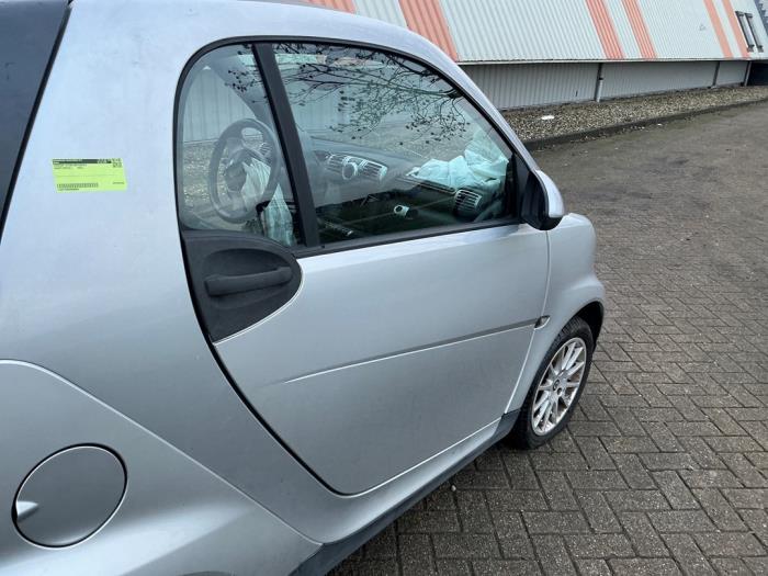 Smart Fortwo Coupé 1.0 52kW,Micro Hybrid Drive Vehículo de desguace (2008, Metálico, Gris plateado)
