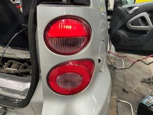 Smart Fortwo Coupé 1.0 52kW,Micro Hybrid Drive Vehículo de desguace (2008, Metálico, Gris plateado)