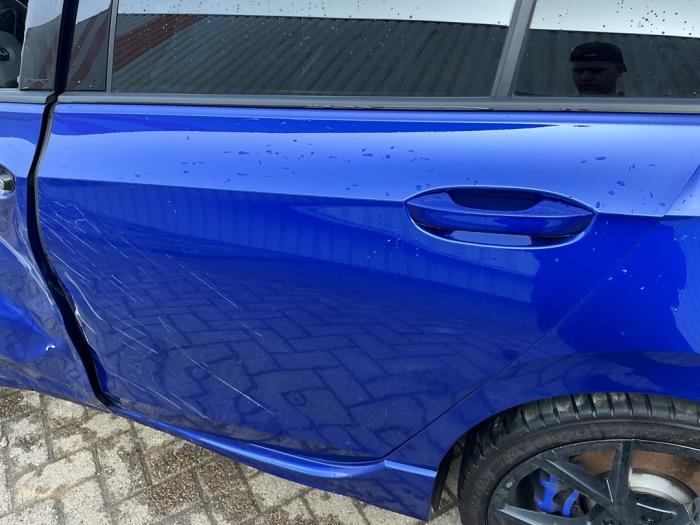 Volkswagen Golf VIII 2.0 TSI R 16V 4Motion Épave (2021, Métallisé, Bleu)