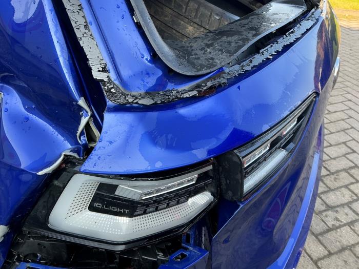 Volkswagen Golf VIII 2.0 TSI R 16V 4Motion Épave (2021, Métallisé, Bleu)