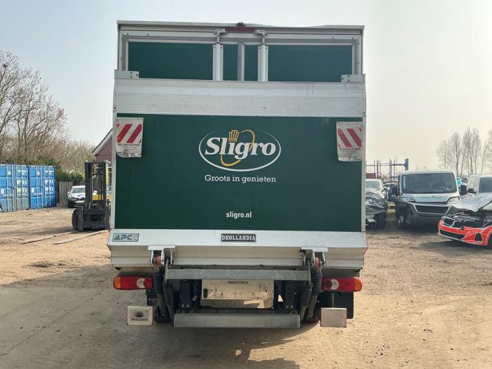Renault Master III 2.3 dCi 165 16V RWD Samochód złomowany (2024, Bialy)