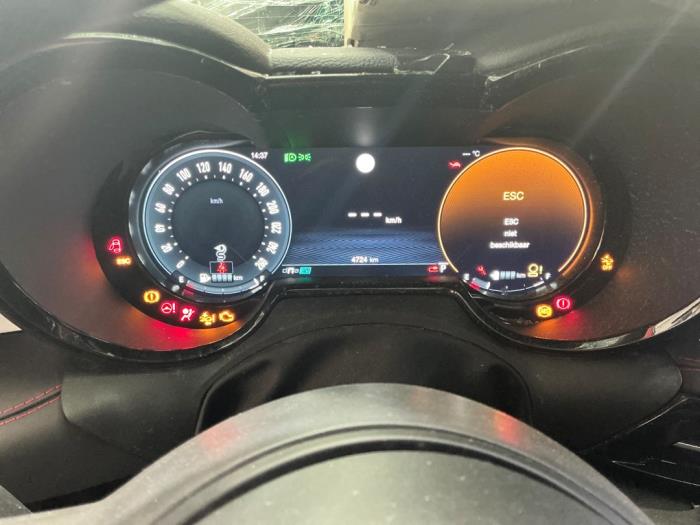Alfa Romeo Tonale 1.3 T Hybrid Q4 Épave (2025, Blanc)