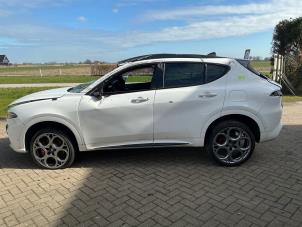 Alfa Romeo Tonale 1.3 T Hybrid Q4 Épave (2025, Blanc)