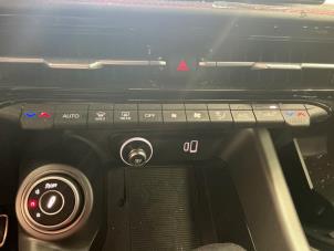 Alfa Romeo Tonale 1.3 T Hybrid Q4 Épave (2025, Blanc)