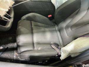 BMW M5 Touring 4.4 xDrive Plug-in Hybrid Épave (2025, Brun)