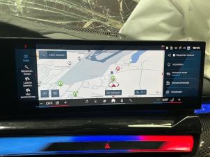 BMW M5 Touring 4.4 xDrive Plug-in Hybrid Épave (2025, Brun)