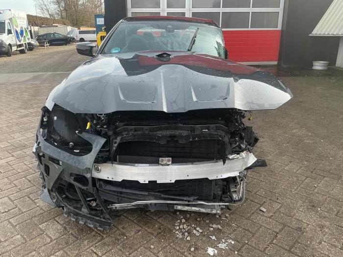BMW M4 3.0 TwinPower Turbo 24V Épave (2021, Métallisé, Gris argenté)