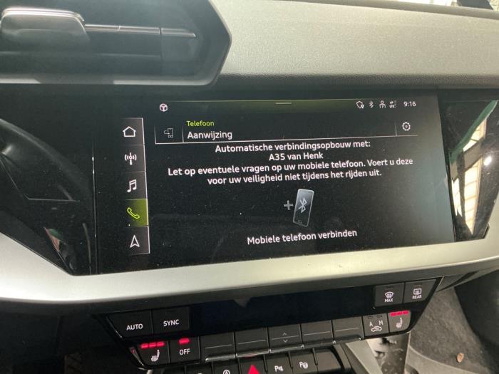 Audi A3 Sportback 2.0 30 TDI 16V Samochód złomowany (2022, Czarny)