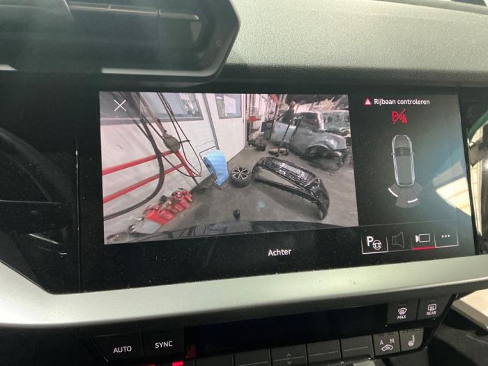 Audi A3 Sportback 2.0 30 TDI 16V Samochód złomowany (2022, Czarny)