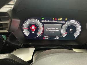 Audi A3 Sportback 2.0 30 TDI 16V Samochód złomowany (2022, Czarny)