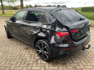 Audi A3 Sportback 2.0 30 TDI 16V Samochód złomowany (2022, Czarny)
