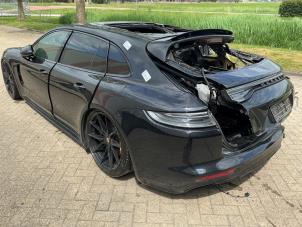 Porsche Panamera Sport Turismo 2.9 V6 24V 4S E-Hybrid Épave (2021, Métallisé, Noir)