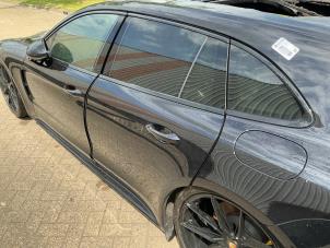 Porsche Panamera Sport Turismo 2.9 V6 24V 4S E-Hybrid Épave (2021, Métallisé, Noir)