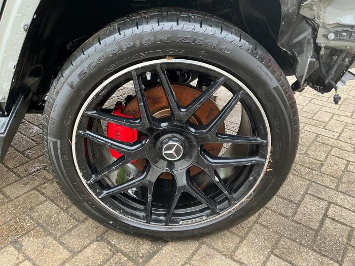 Mercedes G 4.0 G 63 V8 32V 4x4² Vehículo de desguace (2024, Gris)