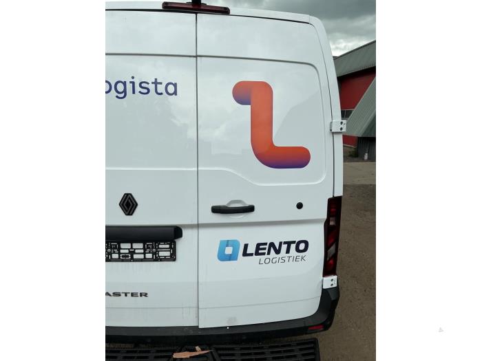 Renault Master IV 2.0 Blue dCi 130 Vehículo de desguace (2024, Blanco)