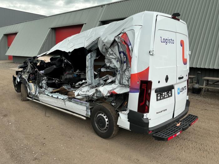 Renault Master IV 2.0 Blue dCi 130 Vehículo de desguace (2024, Blanco)