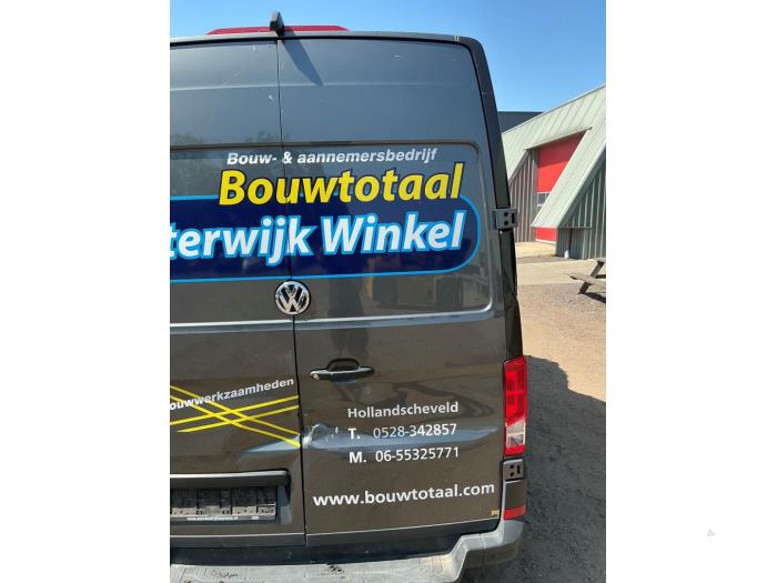 Volkswagen Crafter 2.0 TDI FWD Vehículo de desguace (2018, Metálico, Gris plateado)