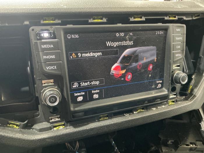 Volkswagen Crafter 2.0 TDI FWD Vehículo de desguace (2018, Metálico, Gris plateado)