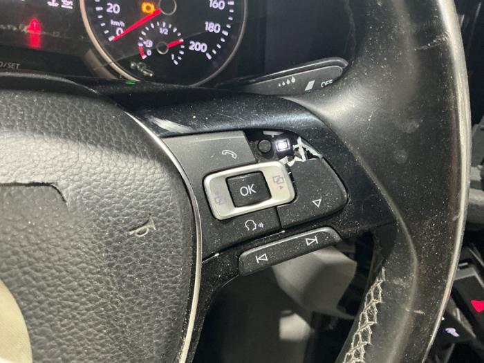 Volkswagen Crafter 2.0 TDI FWD Vehículo de desguace (2018, Metálico, Gris plateado)