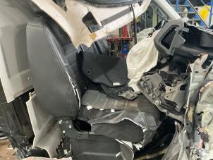 Volkswagen Crafter 2.0 TDI FWD Vehículo de desguace (2018, Metálico, Gris plateado)