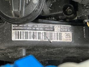 Volkswagen Crafter 2.0 TDI FWD Vehículo de desguace (2018, Metálico, Gris plateado)