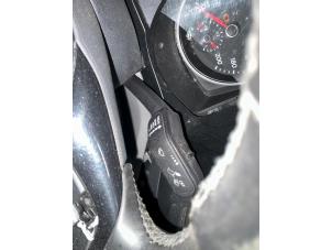 Volkswagen Crafter 2.0 TDI FWD Vehículo de desguace (2018, Metálico, Gris plateado)