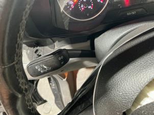 Volkswagen Crafter 2.0 TDI FWD Vehículo de desguace (2018, Metálico, Gris plateado)