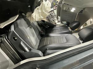 Volkswagen Crafter 2.0 TDI FWD Vehículo de desguace (2018, Metálico, Gris plateado)