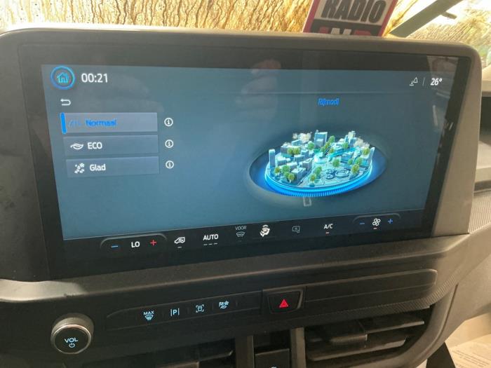 Ford Transit Custom 2.0 EcoBlue 136 Épave (2024, Blanc)