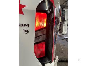 Ford Transit Custom 2.0 EcoBlue 136 Épave (2024, Blanc)