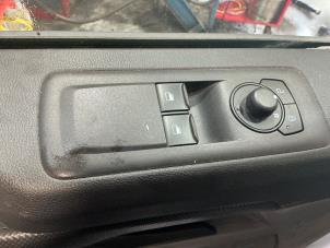 Ford Transit Custom 2.0 EcoBlue 136 Épave (2024, Blanc)