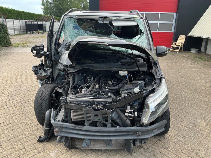 Mercedes V 2.1 250 BlueTEC, 250 d 16V Vehículo de desguace (2017, Negro)