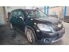 Chevrolet Orlando 1.8 16V VVT Samochód złomowany (2011, Czarny)