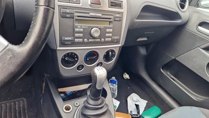 Ford Fiesta 5 1.3 Vehículo de desguace (2007, Negro)