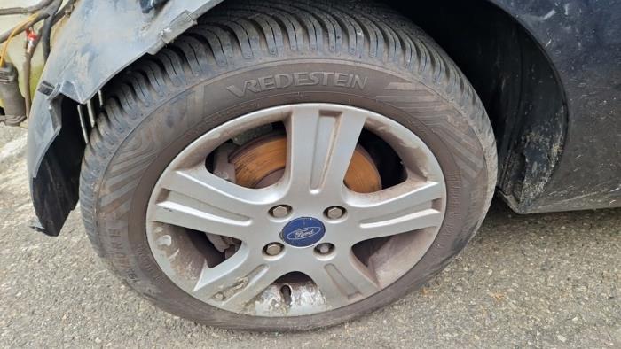 Ford Fiesta 5 1.3 Vehículo de desguace (2007, Negro)