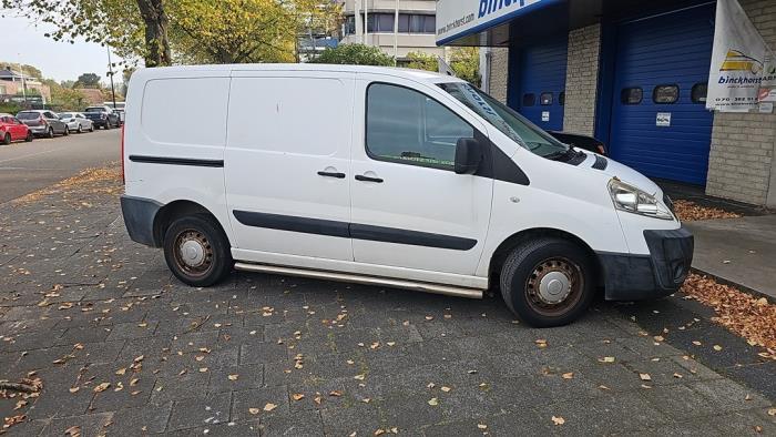 Fiat Scudo 1.6 D Multijet Vehículo de desguace (2007, Granito)