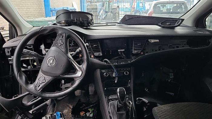 Opel Astra K 1.4 Turbo 16V Épave (2016, Noir)