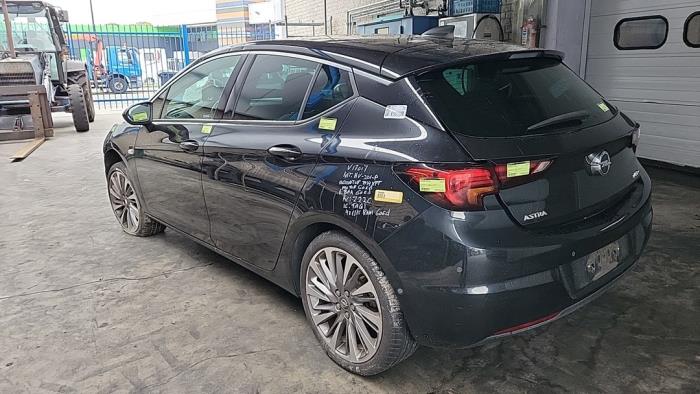 Opel Astra K 1.4 Turbo 16V Épave (2016, Noir)