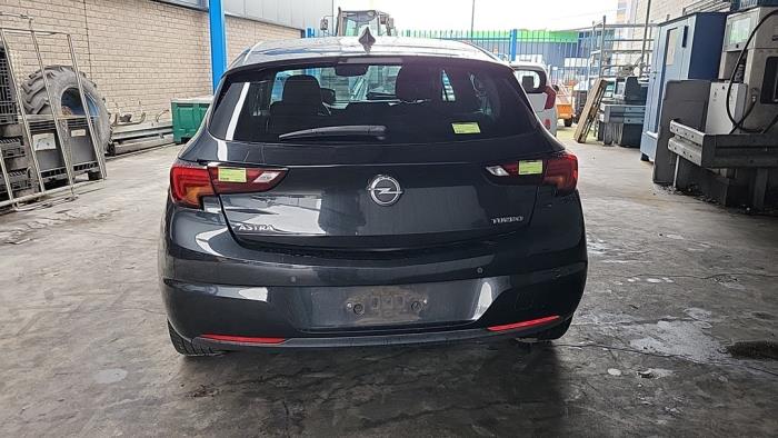 Opel Astra K 1.4 Turbo 16V Épave (2016, Noir)