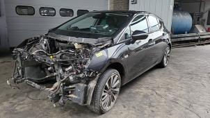 Opel Astra K 1.4 Turbo 16V Épave (2016, Noir)