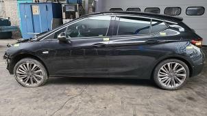 Opel Astra K 1.4 Turbo 16V Épave (2016, Noir)