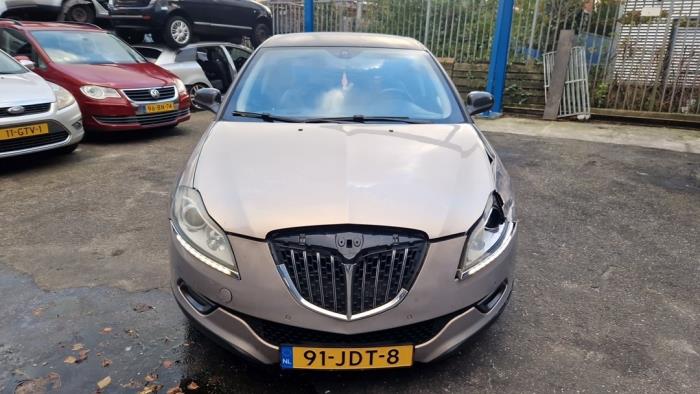 Lancia Delta 1.6 D Multijet 16V 120 Skadat fordon (2009, BEIGE)