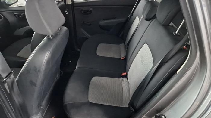 Hyundai i10 1.1i 12V Skrotfordon (2010, GRIJS)