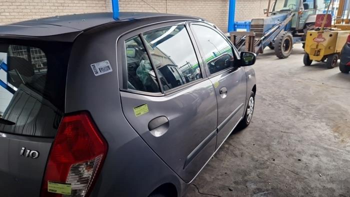 Hyundai i10 1.1i 12V Skrotfordon (2010, GRIJS)