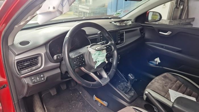 Kia Rio IV 1.0i T-GDi 100 12V Épave (2018, Rouge)