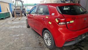 Kia Rio IV 1.0i T-GDi 100 12V Épave (2018, Rouge)