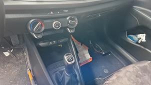 Kia Rio IV 1.0i T-GDi 100 12V Épave (2018, Rouge)